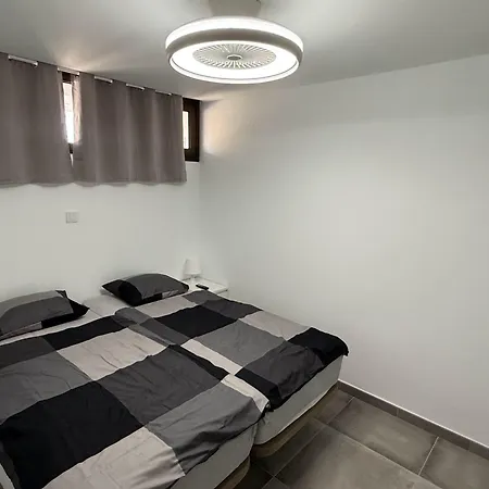 Apartment Modernes Mit 1 Schlafzimmer Und Balkon Im Herzen Von Playa Del Ingles, Gran Canaria *
